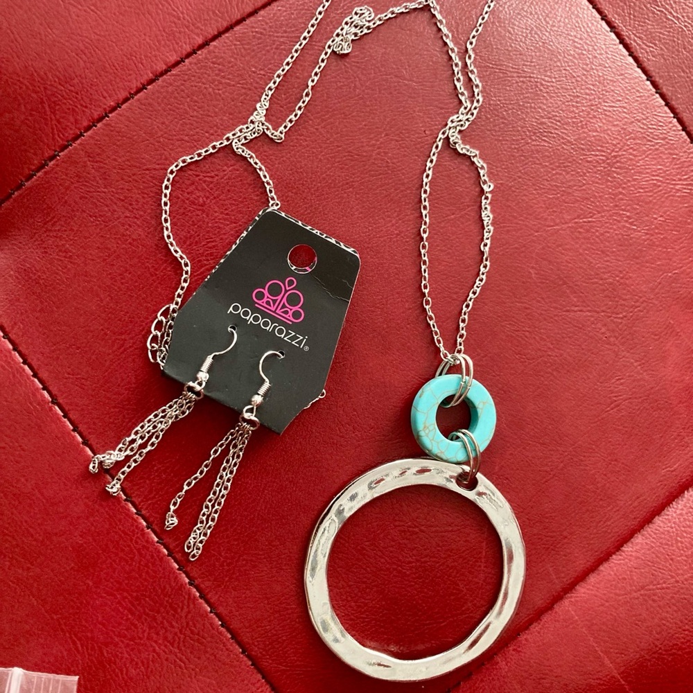 Paparazzi Silver Necklace with Turquoise Accent